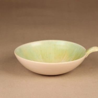 Kupittaan savi kulho, vaaleanvihreä
