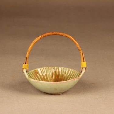 Kupittaan Savi kulho rottinkikahvalla