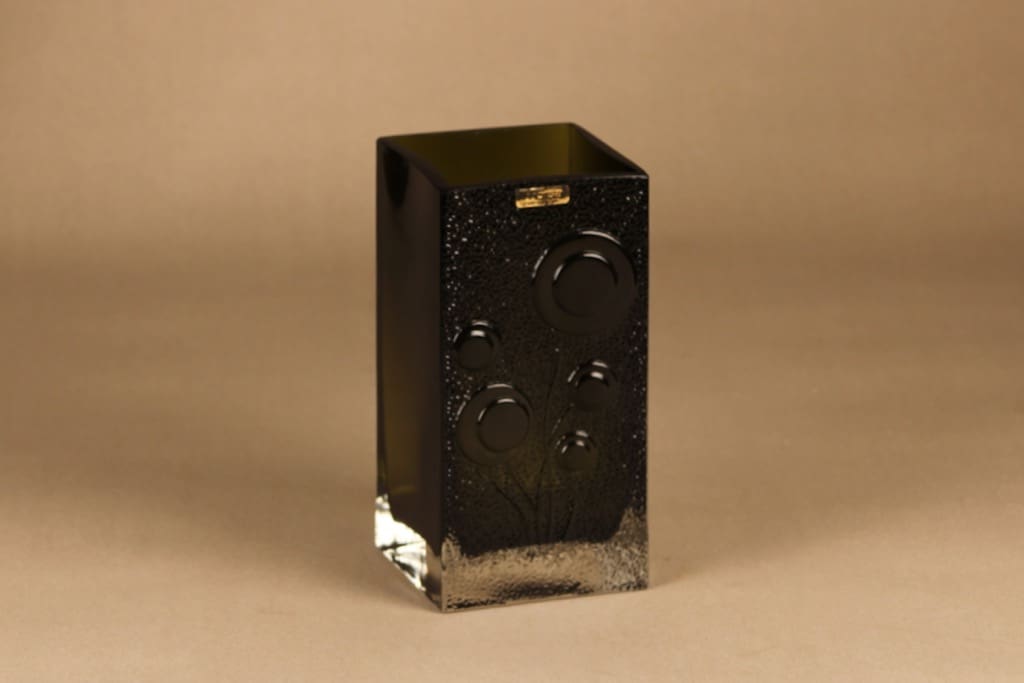 Riihimäen lasi Lucullus maljakko, vihreä, suunnittelija Nanny Still, massiivinen