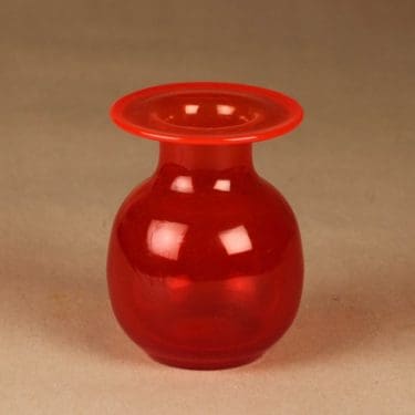 Nuutajärvi Rosso vase designer Kaj Franck