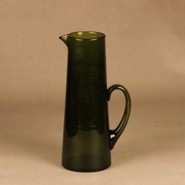 Kumela 116 kaadin, 1.5 l, suunnittelija Maija Carlson, 1.5 l