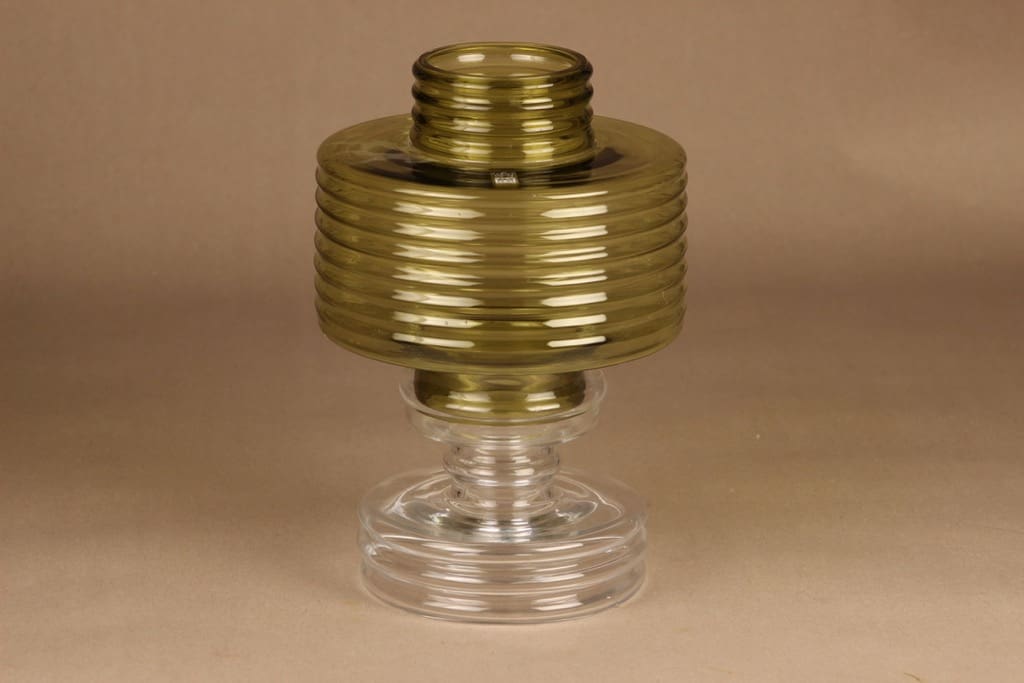 Riihimäen lasi Apollo kynttilälyhty, oliivinvihreä, suunnittelija Nanny Still,