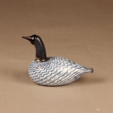 Nuutajärvi lintu Mustapää-uikku suunnittelija Oiva Toikka