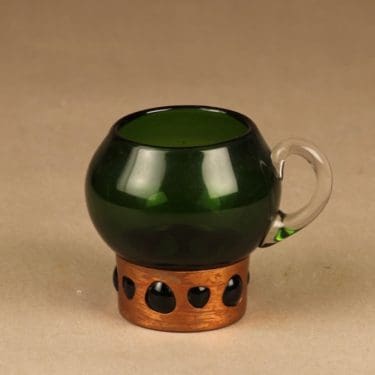 Kumela muki, metallivanteessa, suunnittelija Jan Salakari, metallivanteessa