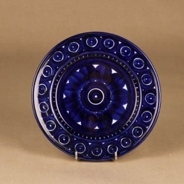 Arabia Valencia leivoslautanen, käsinmaalattu, suunnittelija Ulla Procope, käsinmaalattu, signeerattu