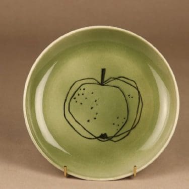 Arabia Graffito koristelautanen, omena, suunnittelija Gunvor Olin, omena, käsinmaalattu