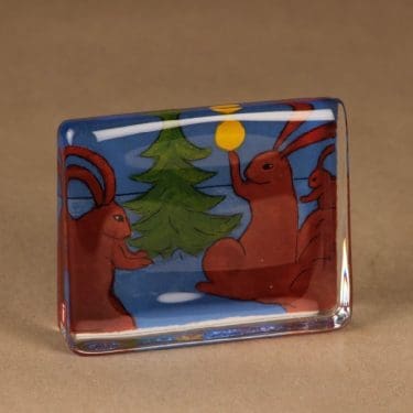 Iittala HLS lasikortti, Onnenpojat, suunnittelija Heljä Liukko-Sundström, Onnenpojat, serikuva, pupu