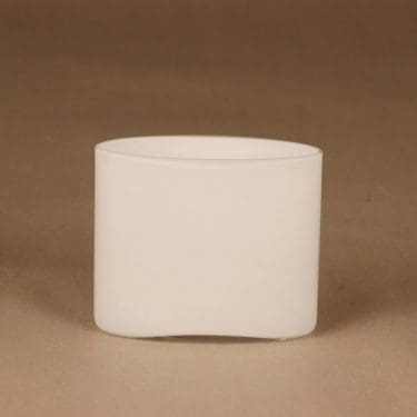 Iittala Ovalis maljakko, signeerattu, suunnittelija Tapio Wirkkala, signeerattu