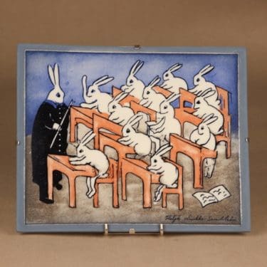 Arabia seinälautanen Pupukoulu suunnittelija Heljä Liukko-Sundström