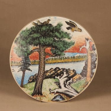 Arabia Alariesto vuosilautanen, 1985, suunnittelija Andreas Alariesto, 1985