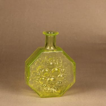 Riihimäen lasi Stella Polaris koristepullo, keltainen, suunnittelija Nanny Still,