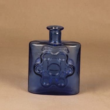 Riihimäen lasi Paukkurauta koristepullo, sininen, suunnittelija Erkkitapio Siiroinen,