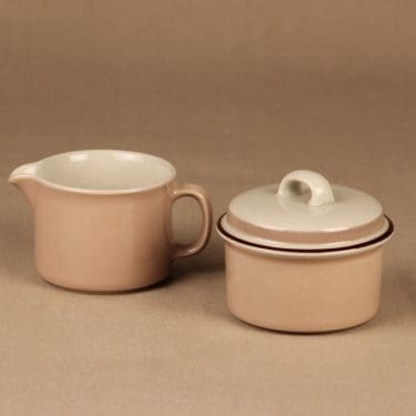 Arabia Koralli sugar bowl and creamer designer Raija Uosikkinen