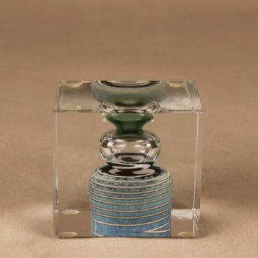 Nuutajärvi vuosikuutio, 1982, suunnittelija Oiva Toikka, 1982, signeerattu, numeroitu