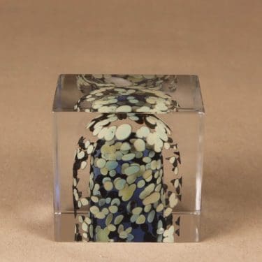 Nuutajärvi vuosikuutio, 1992, suunnittelija Oiva Toikka, 1992, signeerattu, numeroitu