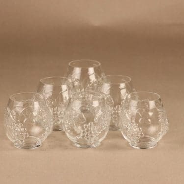 Kumela lasi, rupälekuviolla, 6 kpl, suunnittelija Sirkku Kumela-Lehtonen, rupälekuviolla, rypäle