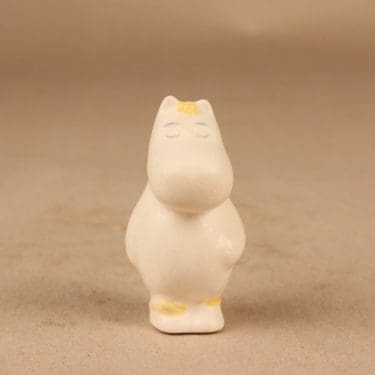 Arabia muumi figuuri, Niiskuneiti, suunnittelija Tuulikki Pietilä, Niiskuneiti, käsinmaalattu