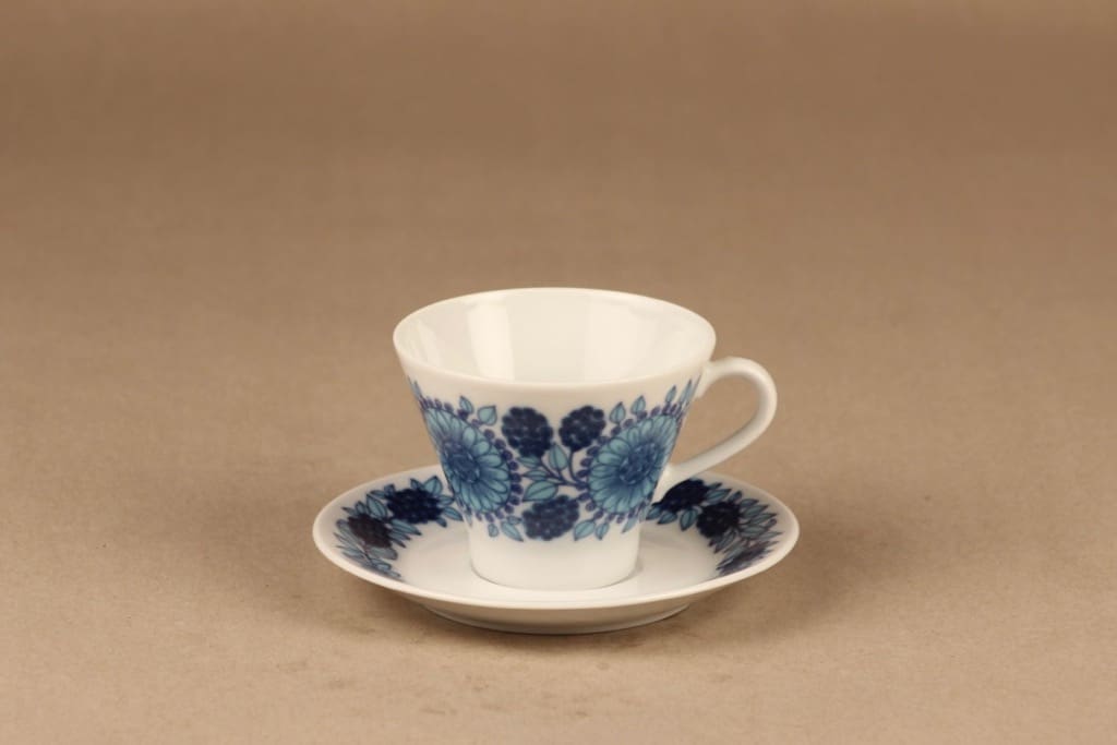 Arabia Johanna kahvikuppi, sininen, suunnittelija Raija Uosikkinen, serikuva