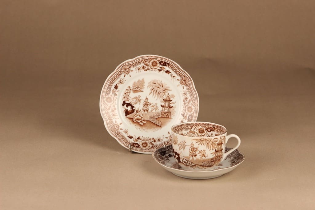 Arabia Singapore tea cup and plates(2)