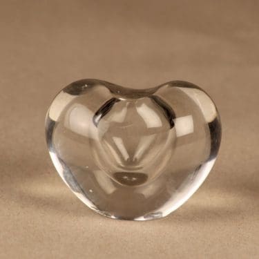 Iittala Sydän (Heart) art glass, signed designer Timo Sarpaneva
