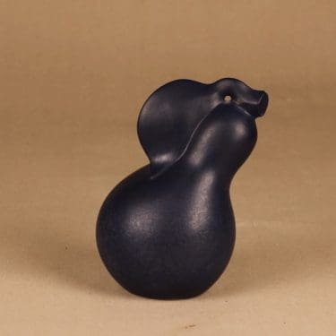 Arteos figurine Pear designer Howard Smith