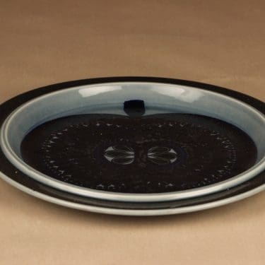 Arabia Fructus tarjoiluvati, käsinmaalattu, suunnittelija Gunvor Olin-Grönqvist, käsinmaalattu, käsinmaalattu,signeerattu, suuri