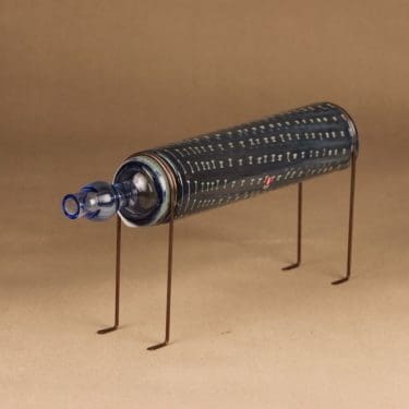 Nuutajärvi taidelasi, Ei tanssi susien kanssa, suunnittelija Markku Salo, Ei tanssi susien kanssa, signeerattu, koira