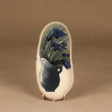 Arabia HLS seinätaulu, Ruiskukat, suunnittelija Heljä Liukko-Sundström, Ruiskukat, serikuva, kukka