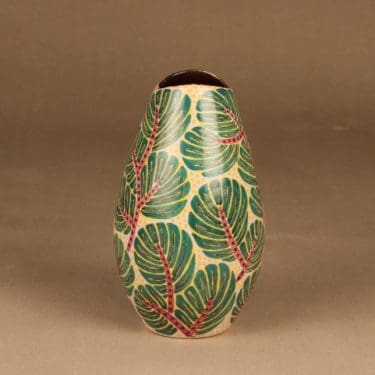 Kupittaan savi maljakko, käsinmaalattu, suunnittelija Gunnar Iso-Puonti, käsinmaalattu, kukka, signeerattu