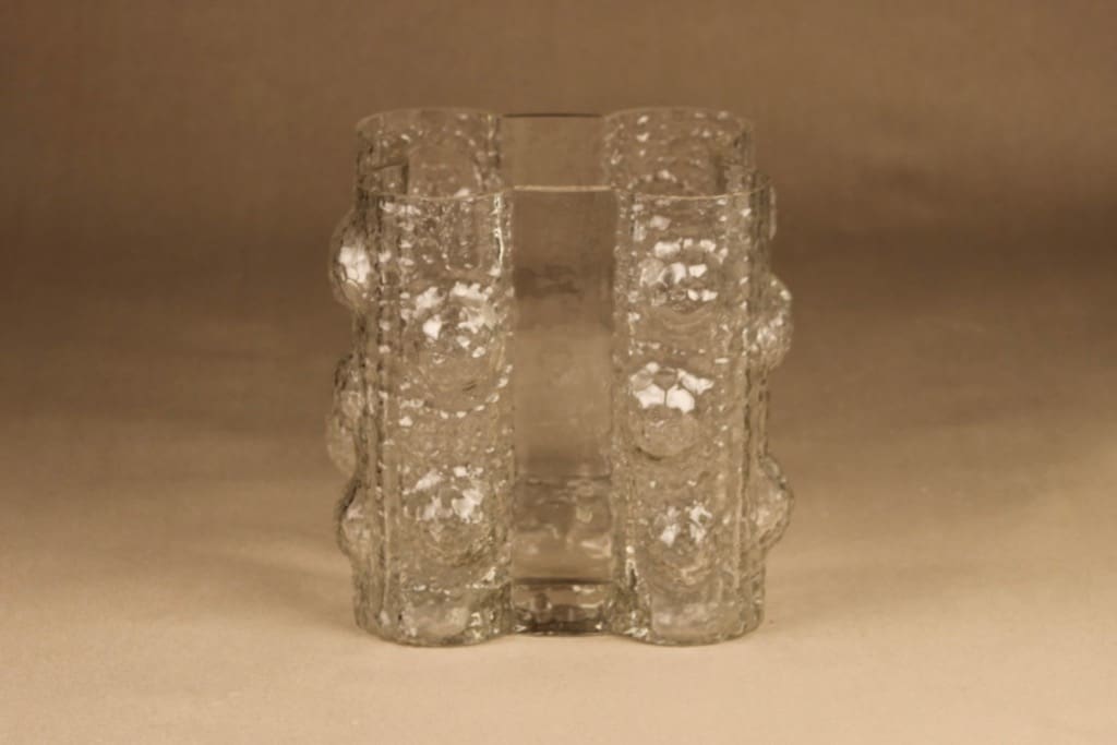 Riihimäen lasi Quadrifolia vase designer Nanny Still 2