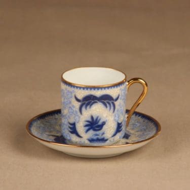 Arabia She-Fon mokkakuppi, sininen, kulta, suunnittelija Greta-Lisa Jäderholm-Snellman, kuparipainokoriste