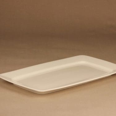 Arabia Ego tarjoiluvati, valkoinen, suunnittelija Stefan Lindfors,