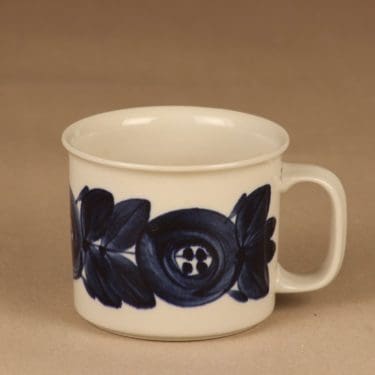 Arabia Anemone kaakaomuki, käsinmaalattu, suunnittelija Ulla Procope, käsinmaalattu, signeerattu