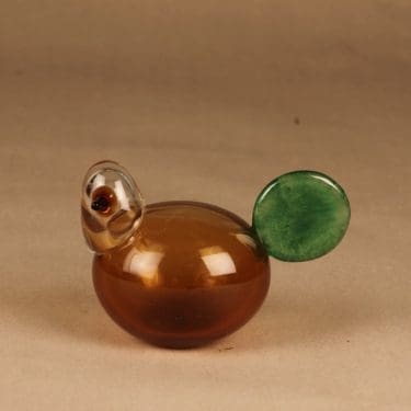 Nuutajärvi lintu , Sorja, suunnittelija , Sorja, jalallinen, signeerattu