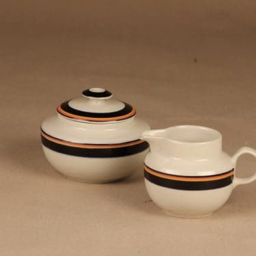 Arabia Reimari sokerikko ja kermakko, raitakoriste, suunnittelija Inkeri Leivo, raitakoriste