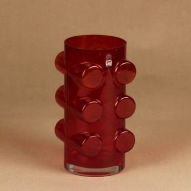 Riihimäen lasi Pablo maljakko, rubiininpunainen, suunnittelija Erkkitapio Siiroinen,