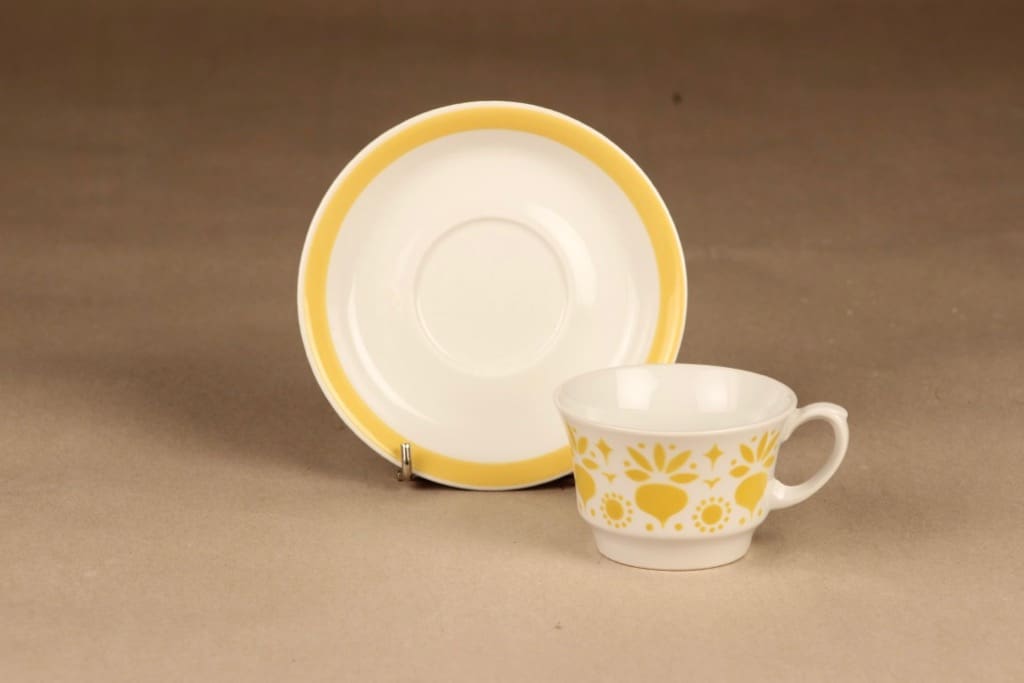 Arabia Retikka kahvikuppi, puhalluskoriste, suunnittelija Hilkka-Liisa Ahola, puhalluskoriste kuva 2