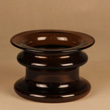 Iittala Novitas vase, signed designer Timo Sarpaneva