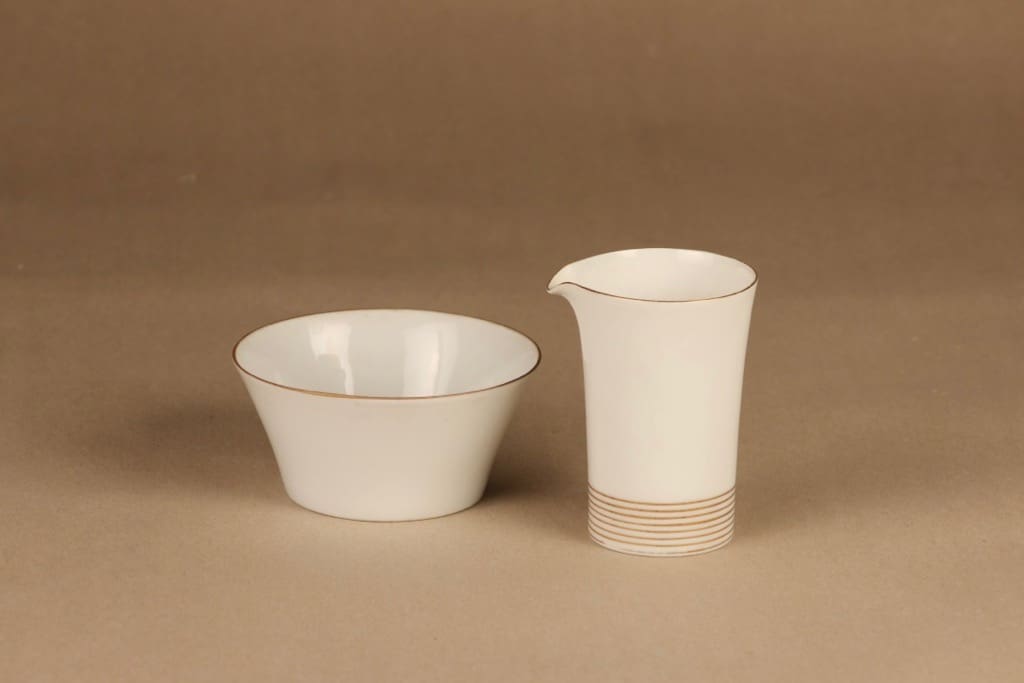 Arabia Jaana sugar bowl and creamer designer Raija Uosikkinen