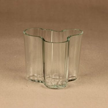 Iittala Aalto maljakko, signeerattu, suunnittelija Alvar Aalto, signeerattu