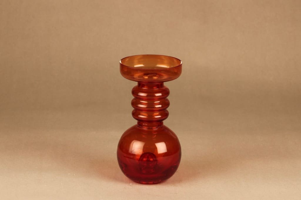 Riihimäen lasi Kielo vase/candle holder, red designer Tamara Aladin