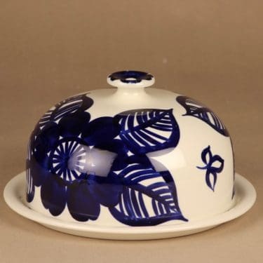 Arabia Köökki juustokupu ja lautanen, käsinmaalattu, suunnittelija Gunvor Olin-Grönqvist, käsinmaalattu, signeerattu