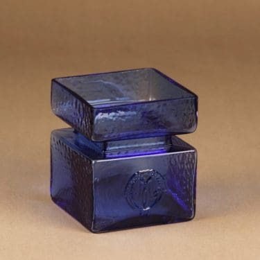 Riihimäen lasi Pala vase, blue designer Helena Tynell