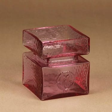 Riihimäen lasi Pala vase, light lilac designer Helena Tynell