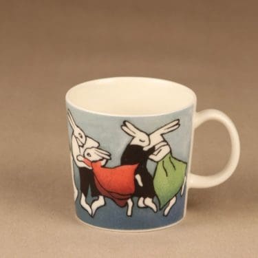 Arabia Teema pupumuki, Tanssiinkutsu, suunnittelija Heljä Liukko-Sundström, Tanssiinkutsu kuva 1