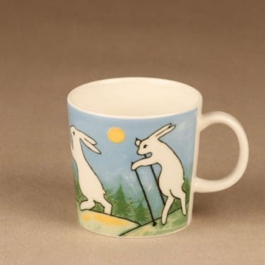 Arabia Teema pupumuki, Sauvakävelijät, suunnittelija Heljä Liukko-Sundström, Sauvakävelijät