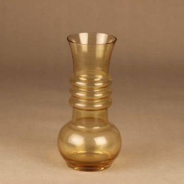 Riihimäen Lasi Kielo Maljakko suunnittelija Tamara Aladin