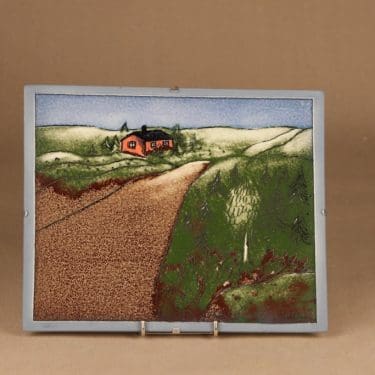 Arabia HLS seinätaulu, Maiseman rauhaa, suunnittelija Heljä Liukko-Sundström, Maiseman rauhaa, signeerattu, tilaustyö