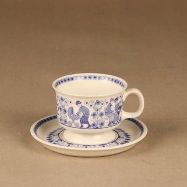 Arabia Äidinkuppi coffee cup designer Raija Uosikkinen