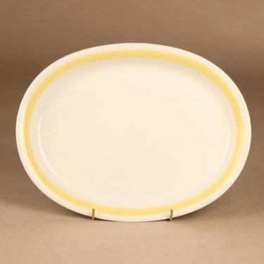 Arabia Kelta-valko tarjoiluvati, valkoinen, keltainen, suunnittelija Kurt Ekholm, raitakoriste